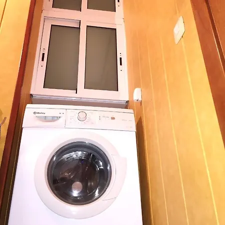 Apartman Beautiful Apartment, Swimming Pool And 2